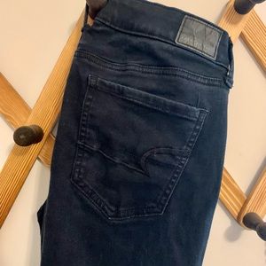 American Eagle black Ne(X)T Level Stretch Jeans. Size 8.